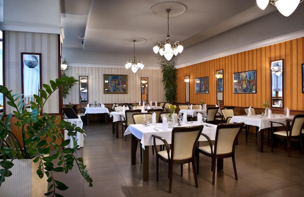 Tatra Hotel Pressburg